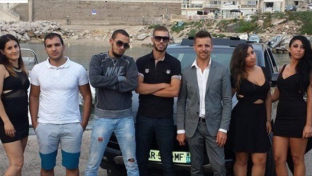 tournage films en porsche cayenne à marseille